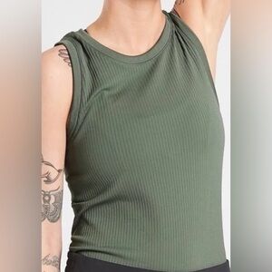 Athleta Renew Ribbed Tank Green Small Flaw